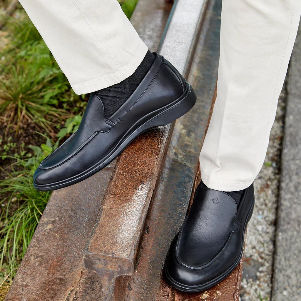 Shop Menβs Original Obsidian Classic Shoes Online - Don't Panic Shoes