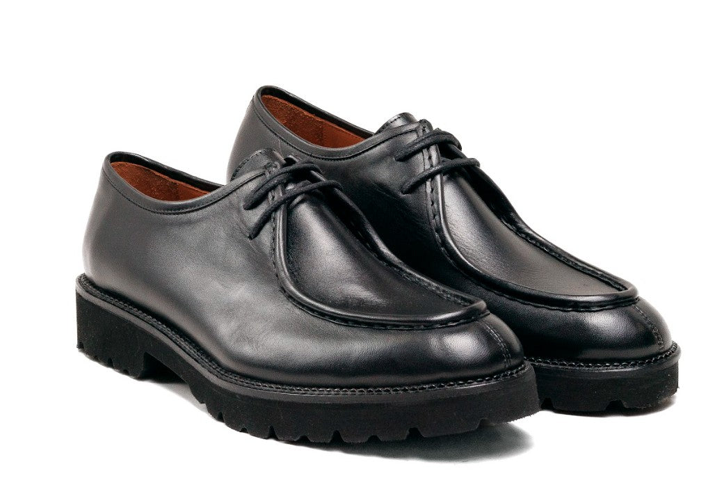 C&E Fashions C Collection Calfskin Lace Up Shoe - Black – product view 2