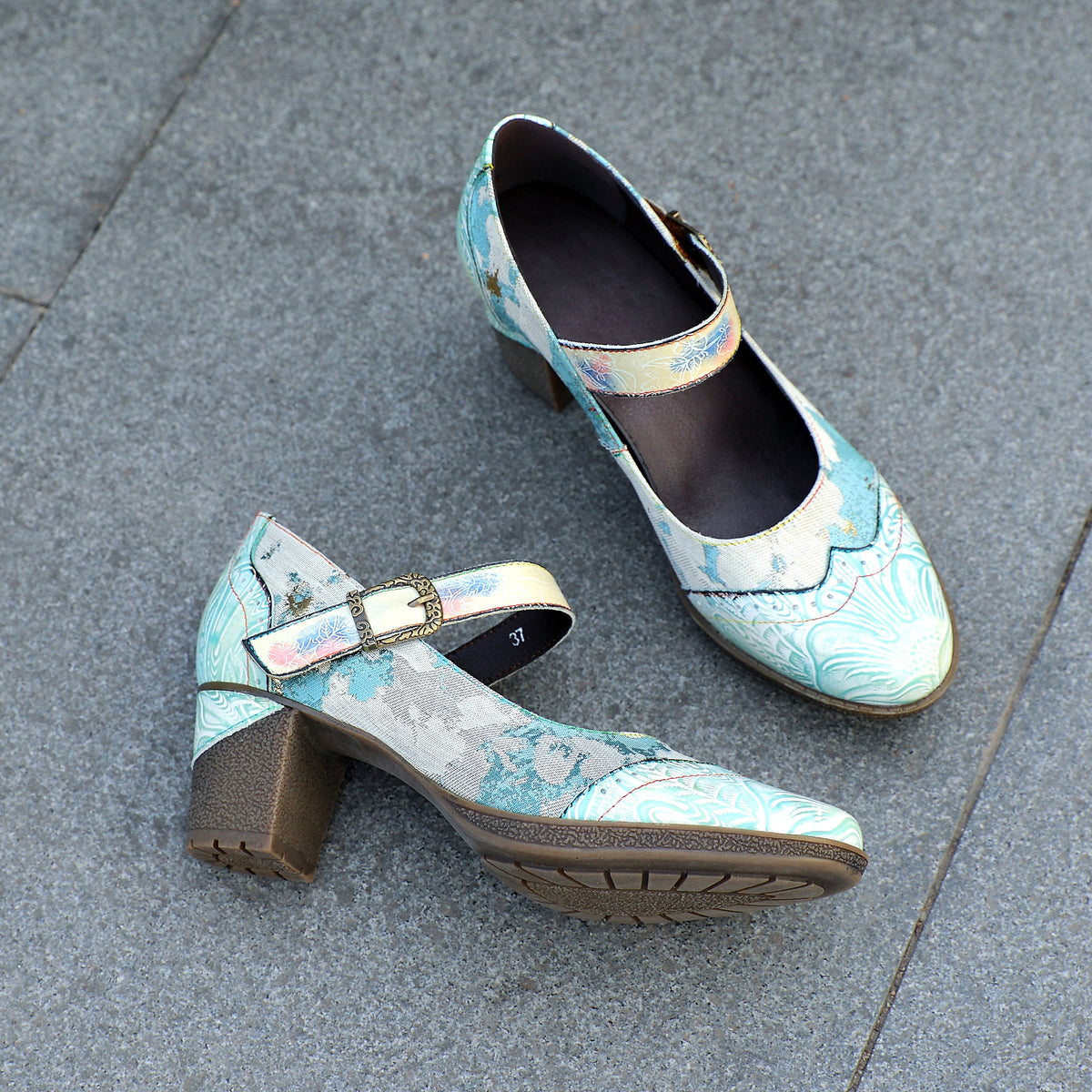 Lady's Heels Handmade Shoes Wedding Party Elegant Vintage Leather Buckle Light Blue Pumps – product view 2