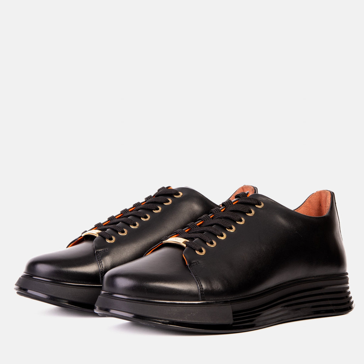 The Peklin Black Leather Men Sneaker