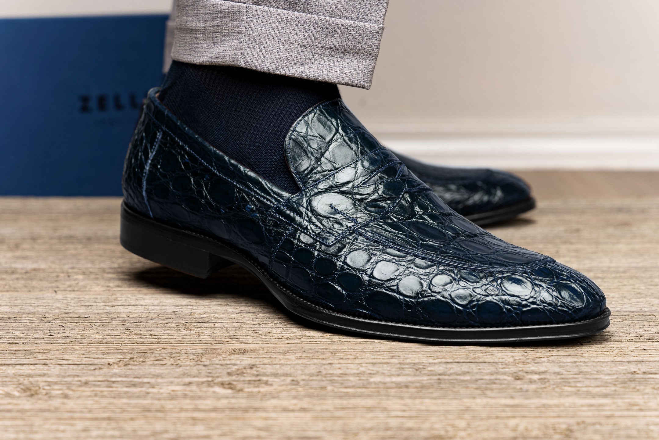 Zelli Italia 11-201-NVY ROMA Crocodile Penny Loafer, Navy Lifestyle View