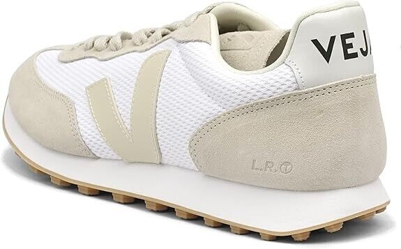 VEJA Rio Branco Pierre Trainers Women's Sneakers β White