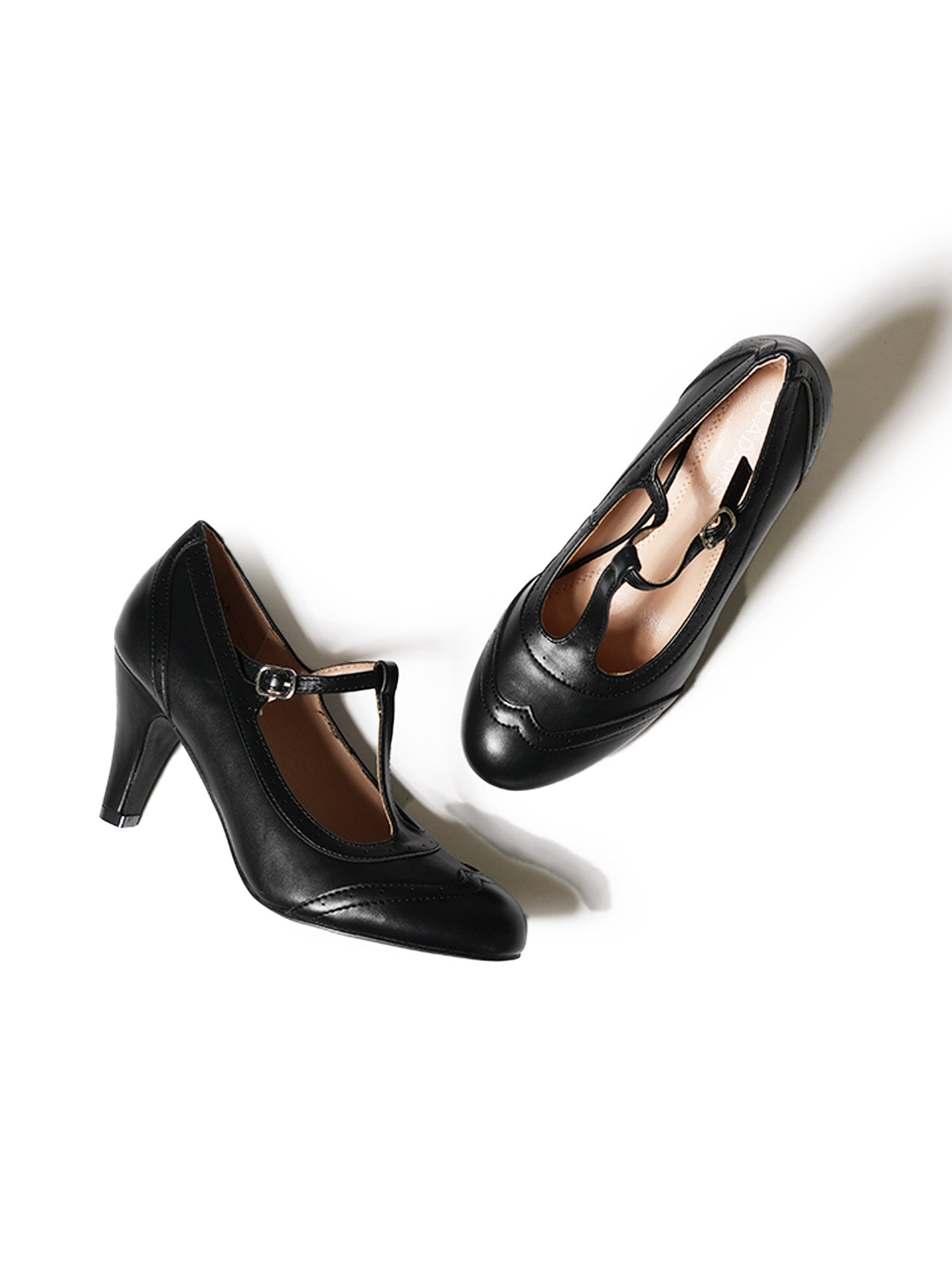 Tango | Black on Black