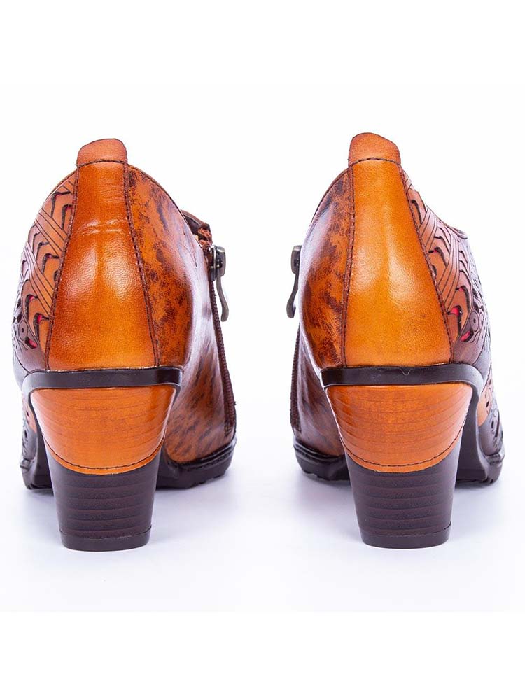 Emmeline Pattern Engraved Leather Shoes – product view 3