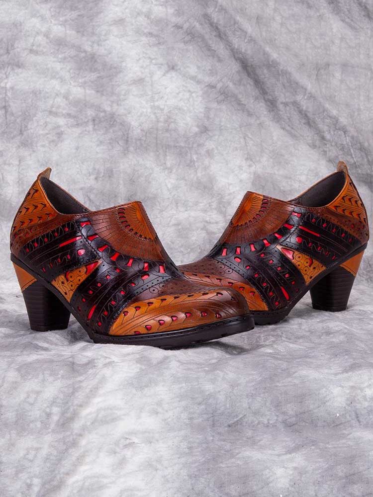 Emmeline Pattern Engraved Leather Shoes – product view 4