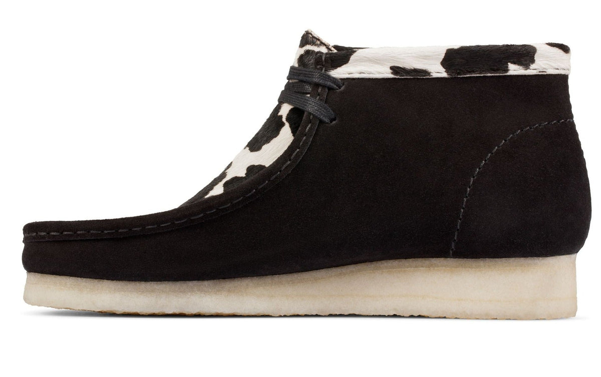 Clarks Originals Wallabee Boot Black Cow Print Men's Black / Cow 26154810 — detail view