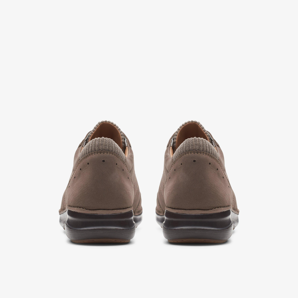 Clarks Appley Tie Women's Taupe Nubuck 26162050 — detail view