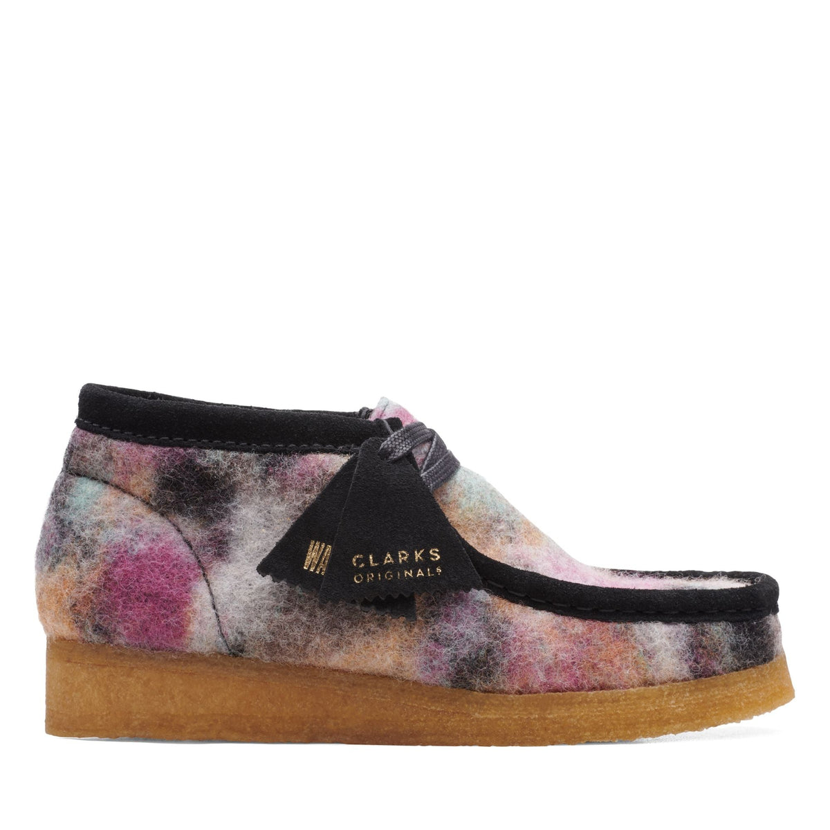 Clarks Originals Wallabee Boot Women's Black Suede 26168702