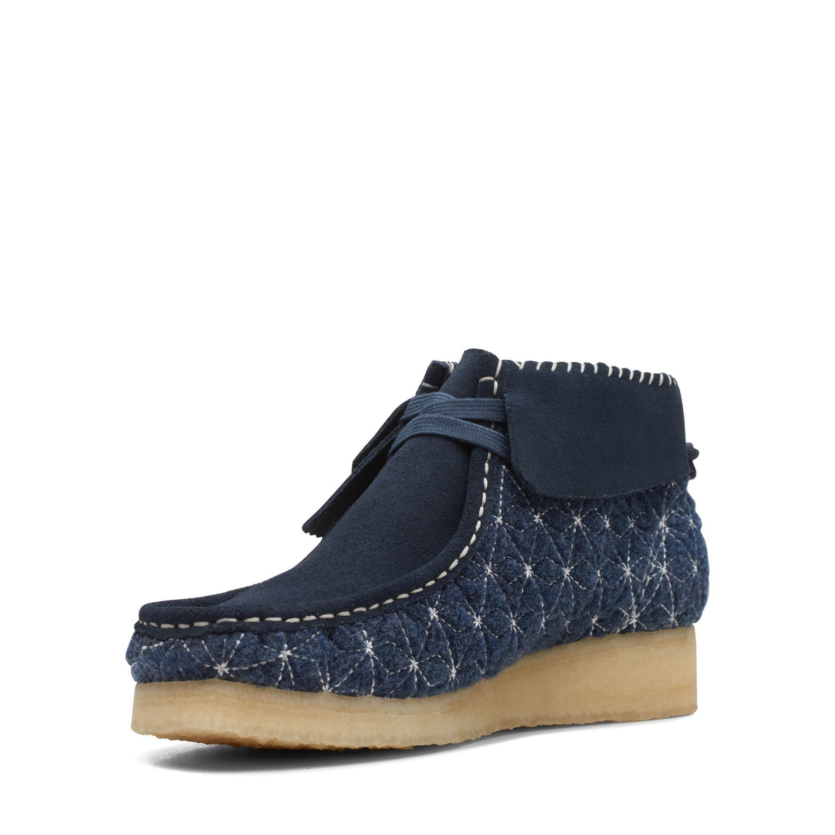Clarks Originals Wallabee Boot Women's Blue Suede 26168706 — sole view