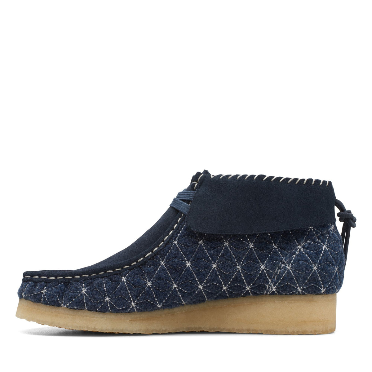 Clarks Originals Wallabee Boot Women's Blue Suede 26168706 — detail view