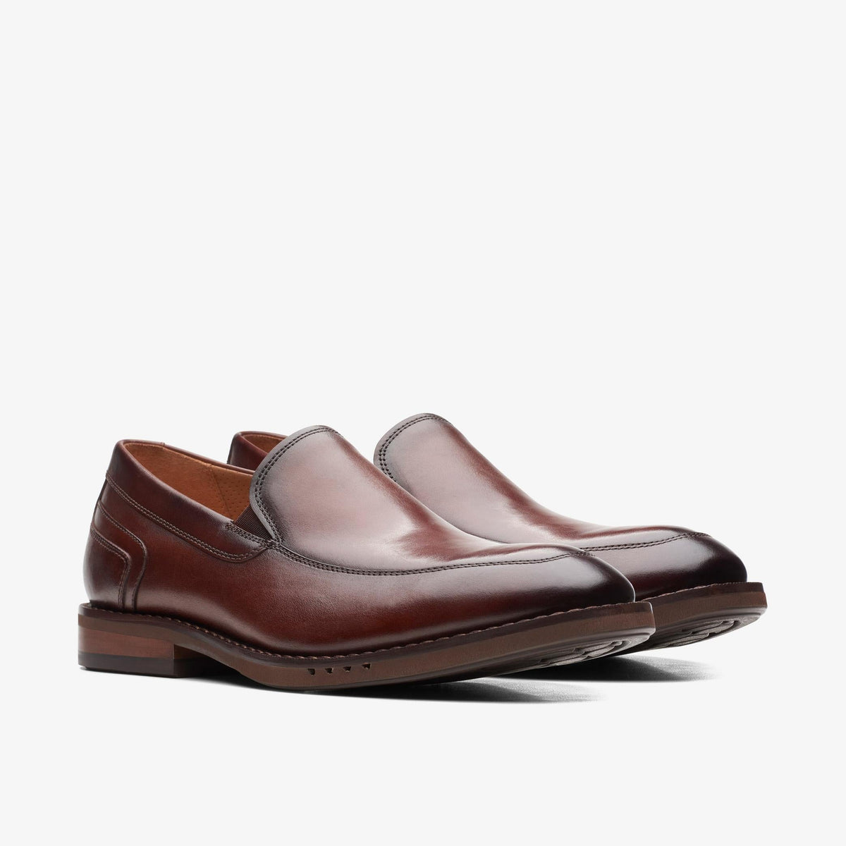 Clarks Un Hugh Step Men's Brown Leather 26169020 — sole view