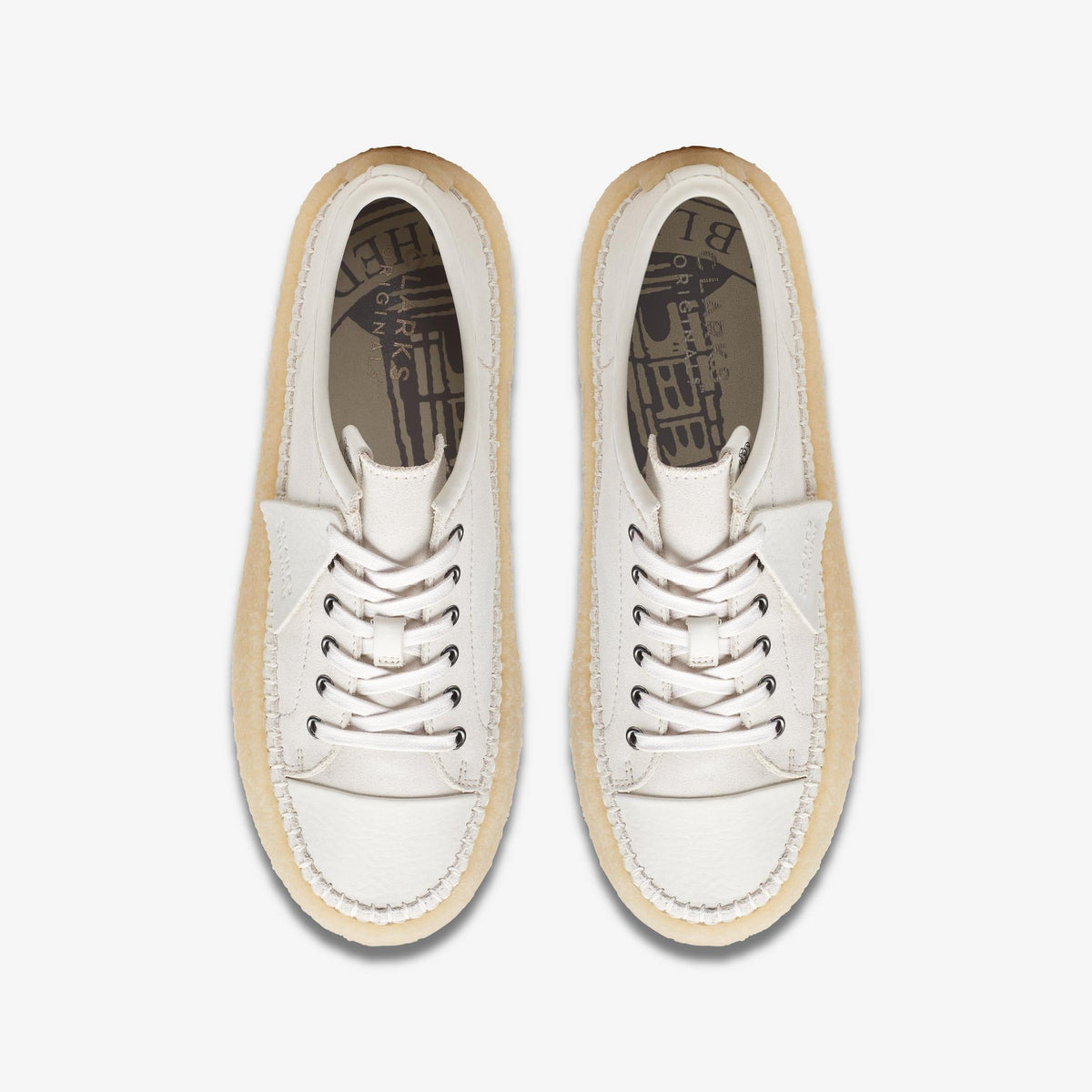 Clarks Originals Caravan Low Men's White Combi 26171746 — top view