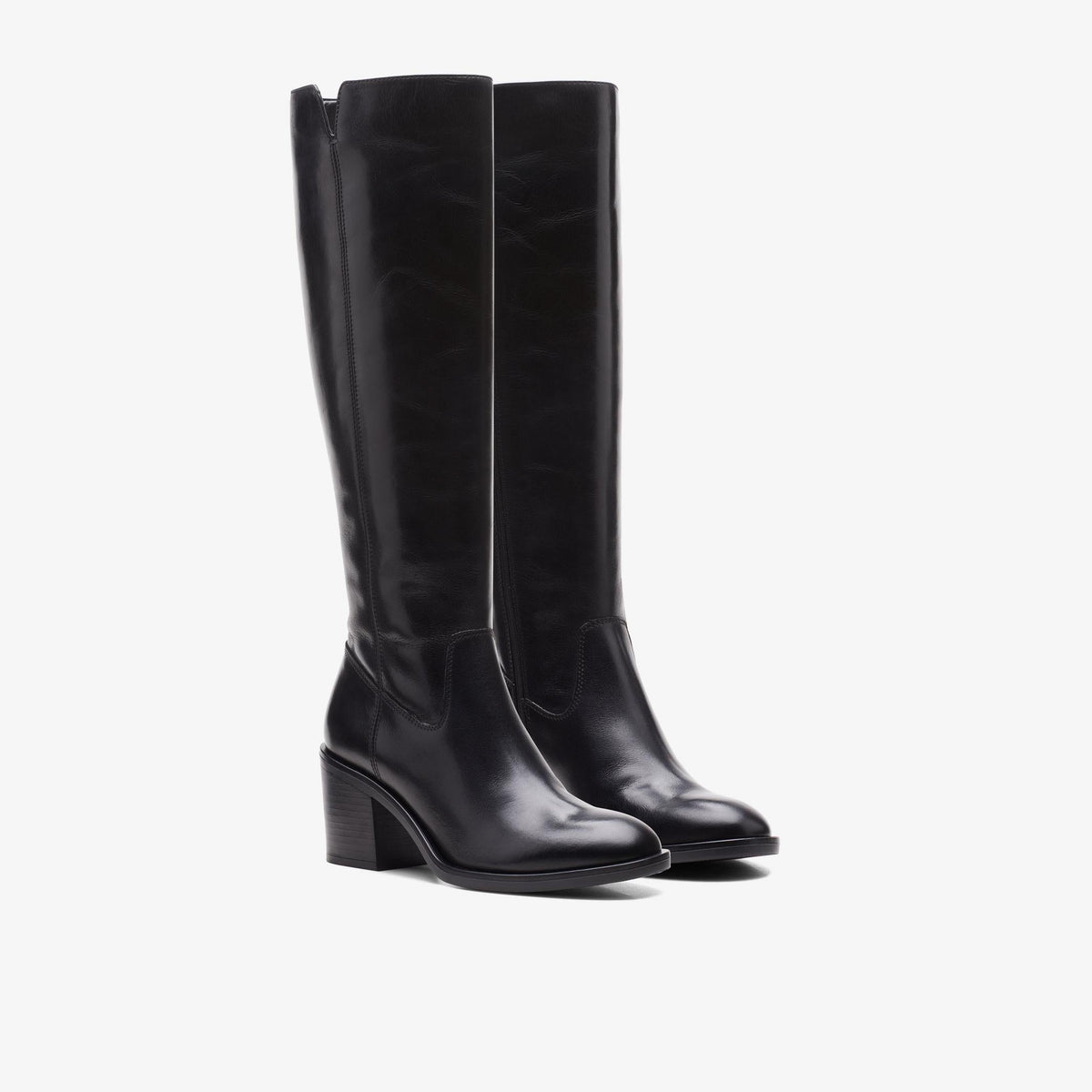 Clarks Valvestino Hi Women's Black Leather 26171831 — sole view