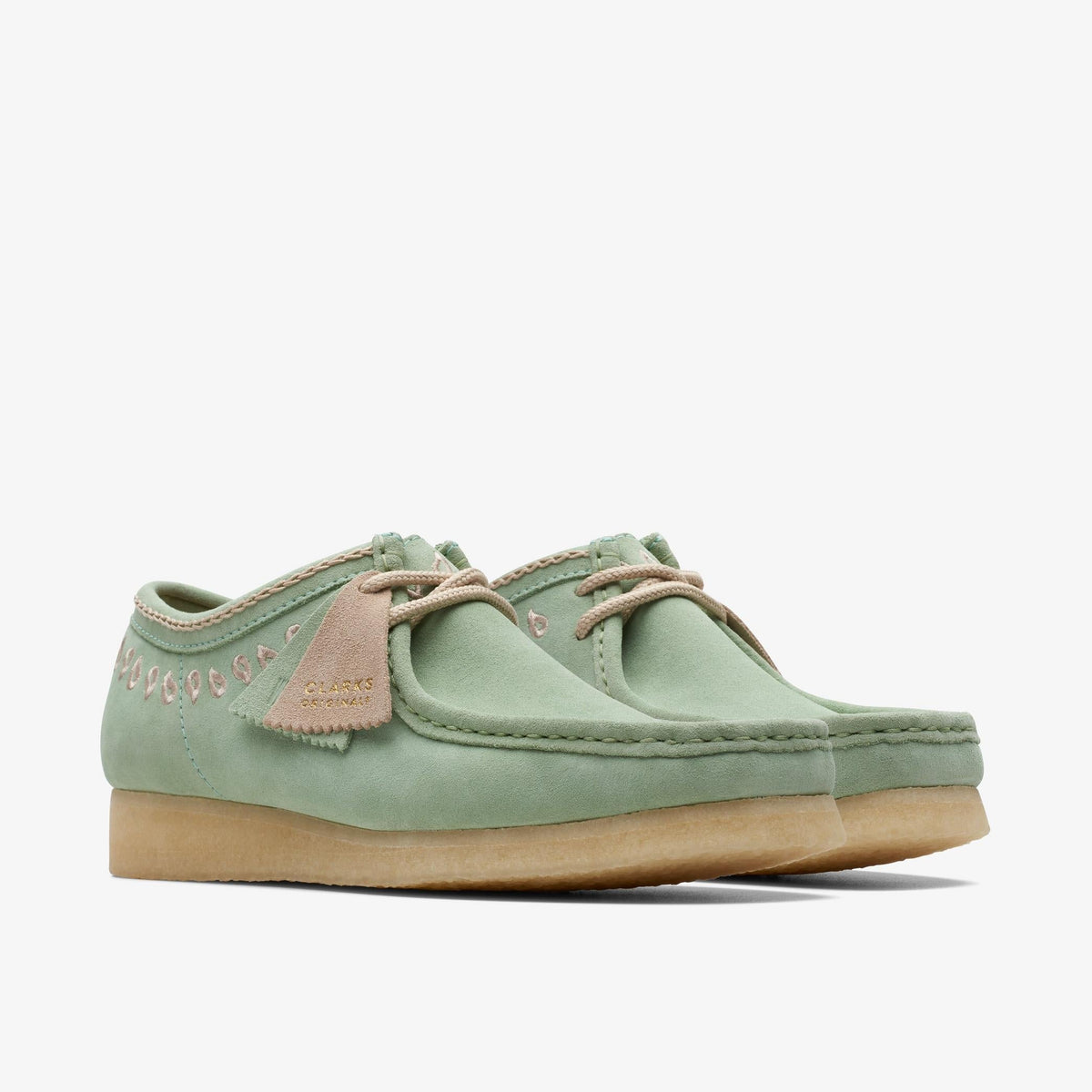 Clarks Originals Wallabee - Green Embroidery Men's Green Embroidery 26172073 — sole view