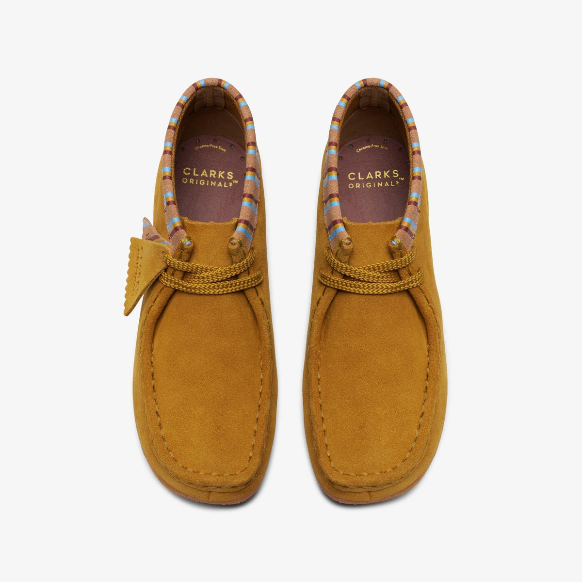 Clarks Originals Wallabee Boot PS Kids' Unisex Mustard Suede 26175093 — top view