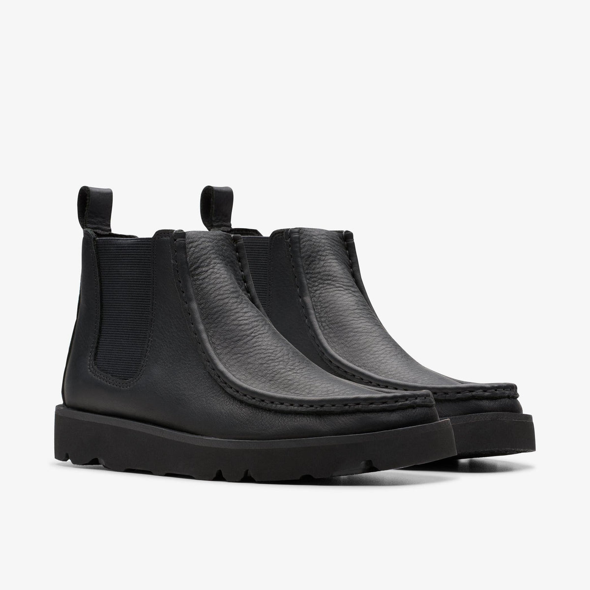 CLEARANCE — Clarks Women's Walla Chelsea Black Leather 26178103