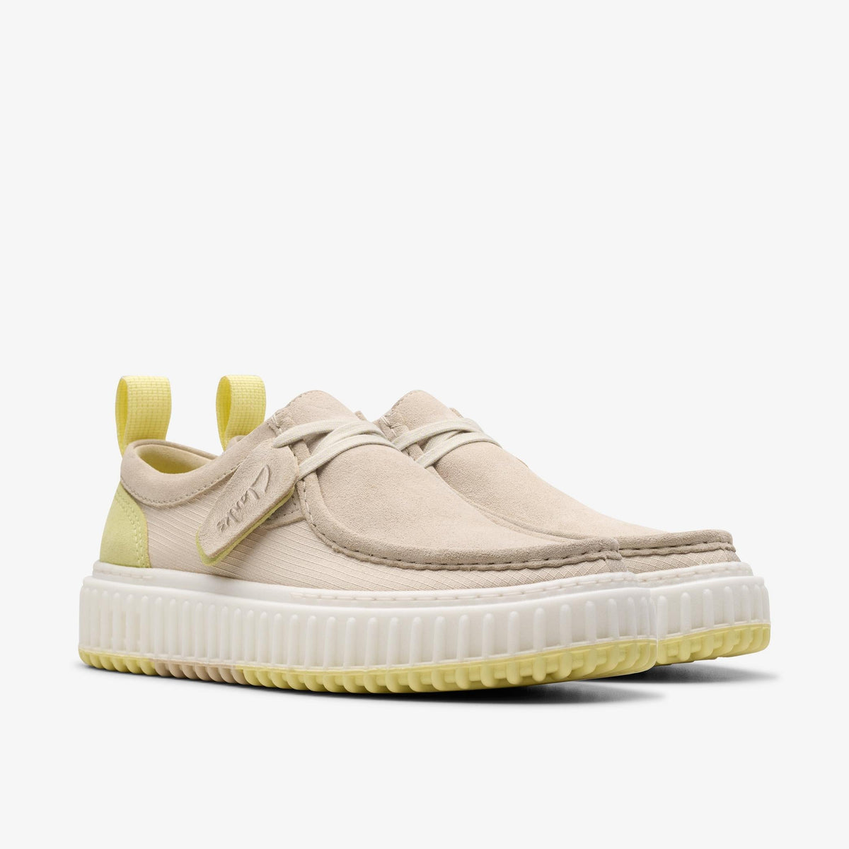 Clarks Torlite Lo Men's Ecru Combi Suede 26180156 — sole view