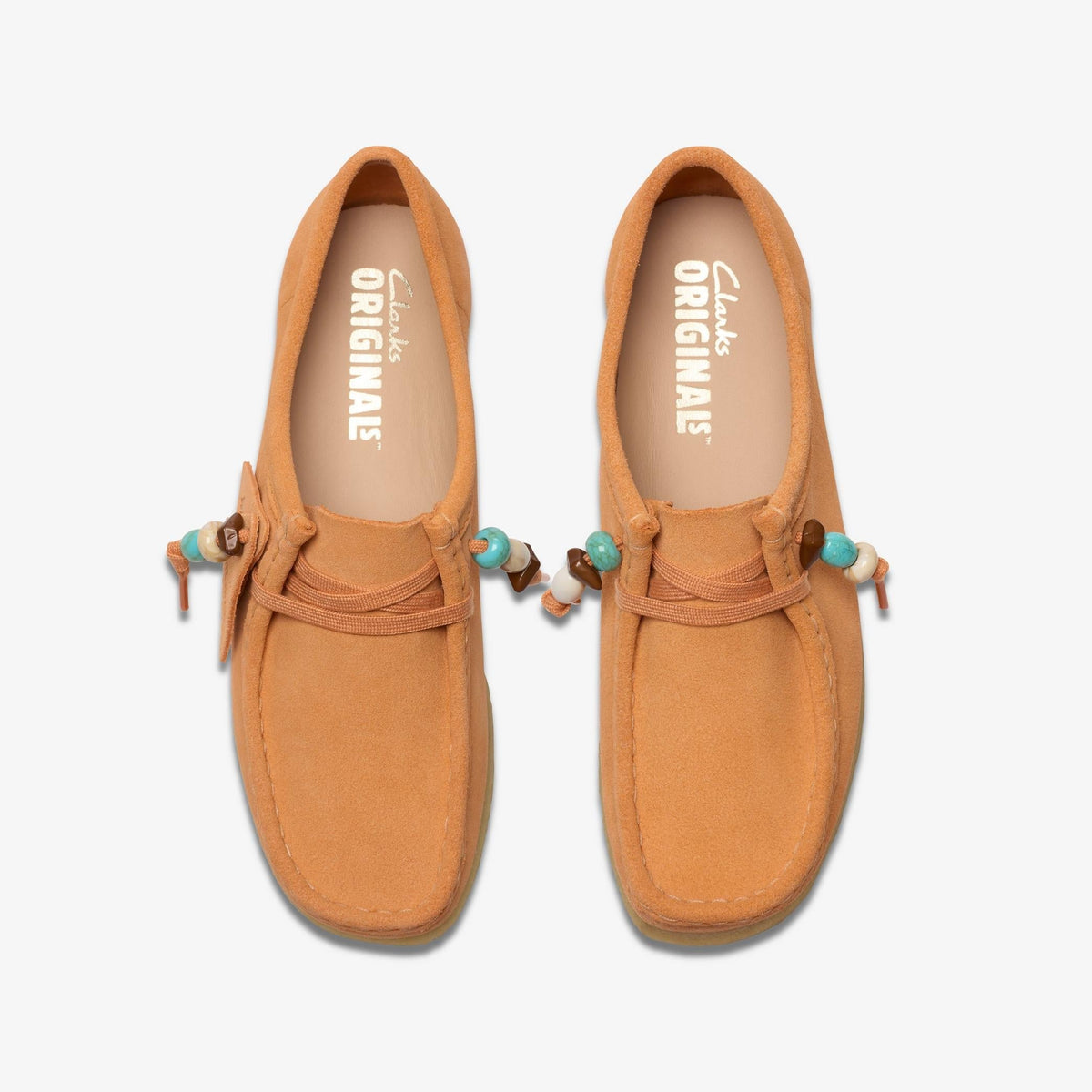 Clarks Originals Wallabee Women's Pale Peach Suede 26180671 — top view