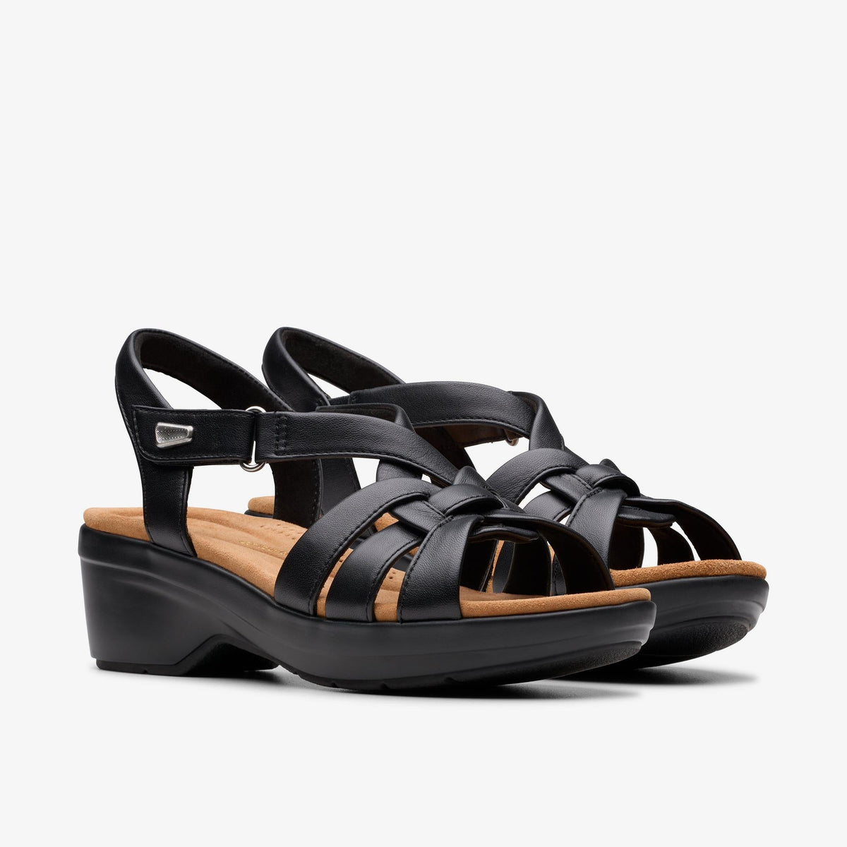 Clarks Tuleah Cross Women's Black Leather 26181466 — sole view
