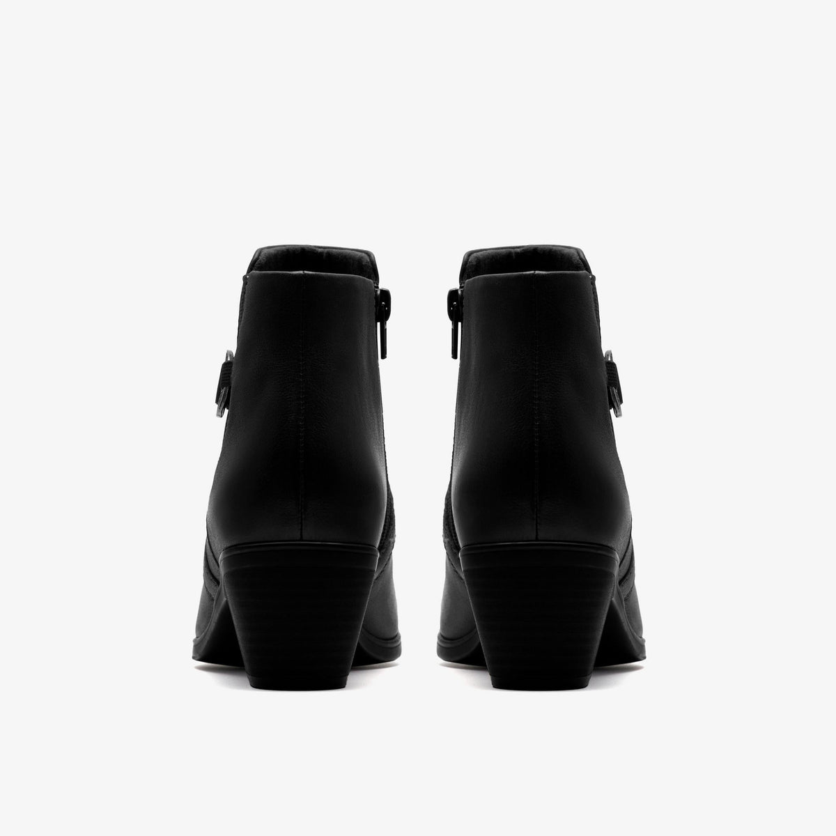 Clarks Emily2 Henley Women's Black Leather 26184126 — detail view