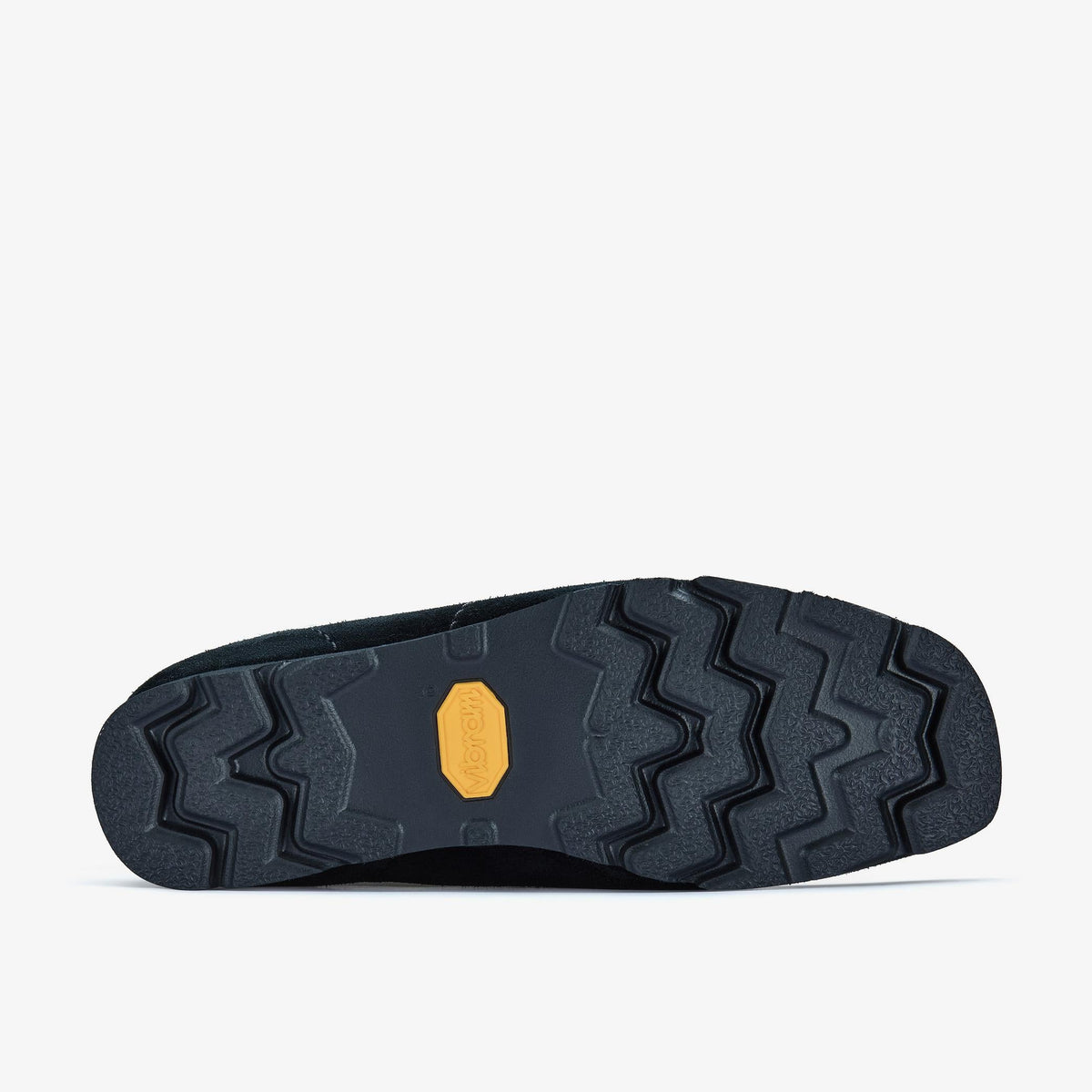 Clarks Originals Wallabee Boot Paf Men's Black Suede 26186609 — rear view
