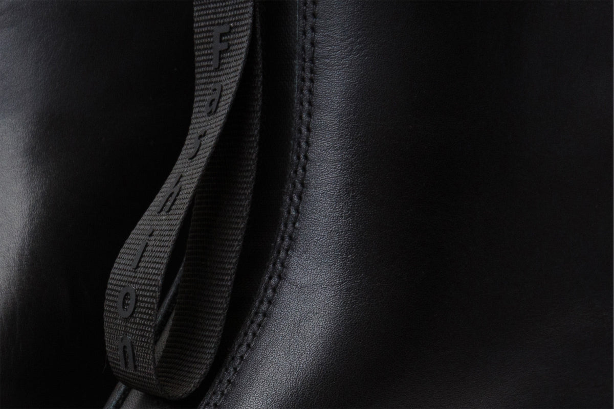 Vinci Leather The Tackle Black Leather Block Heel Women Boot – product view 3