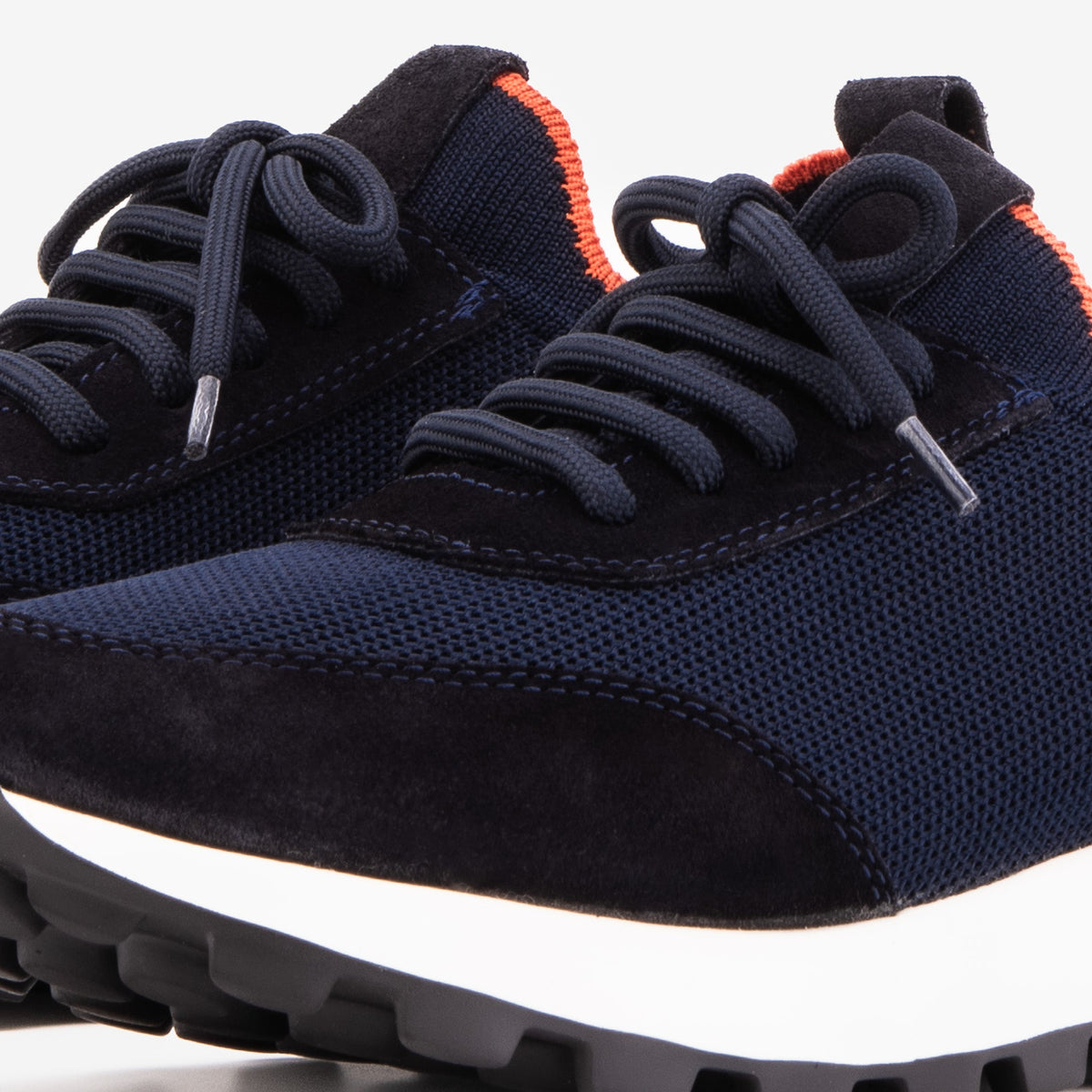 Vinci Leather The Berlin Navy Suede Leather Men Sneaker – product view 3