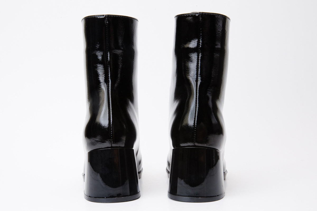 Vinci Leather The Tackle Black Patent Leather Block Heel Women Boot – product view 3