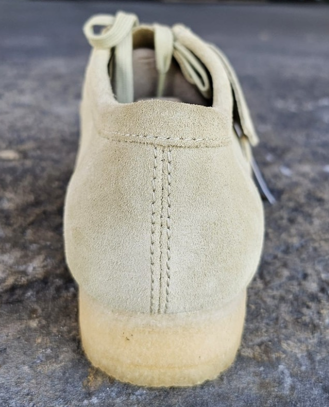 Clarks Originals Wallabee Men's Maple Suede 26155515 — top view