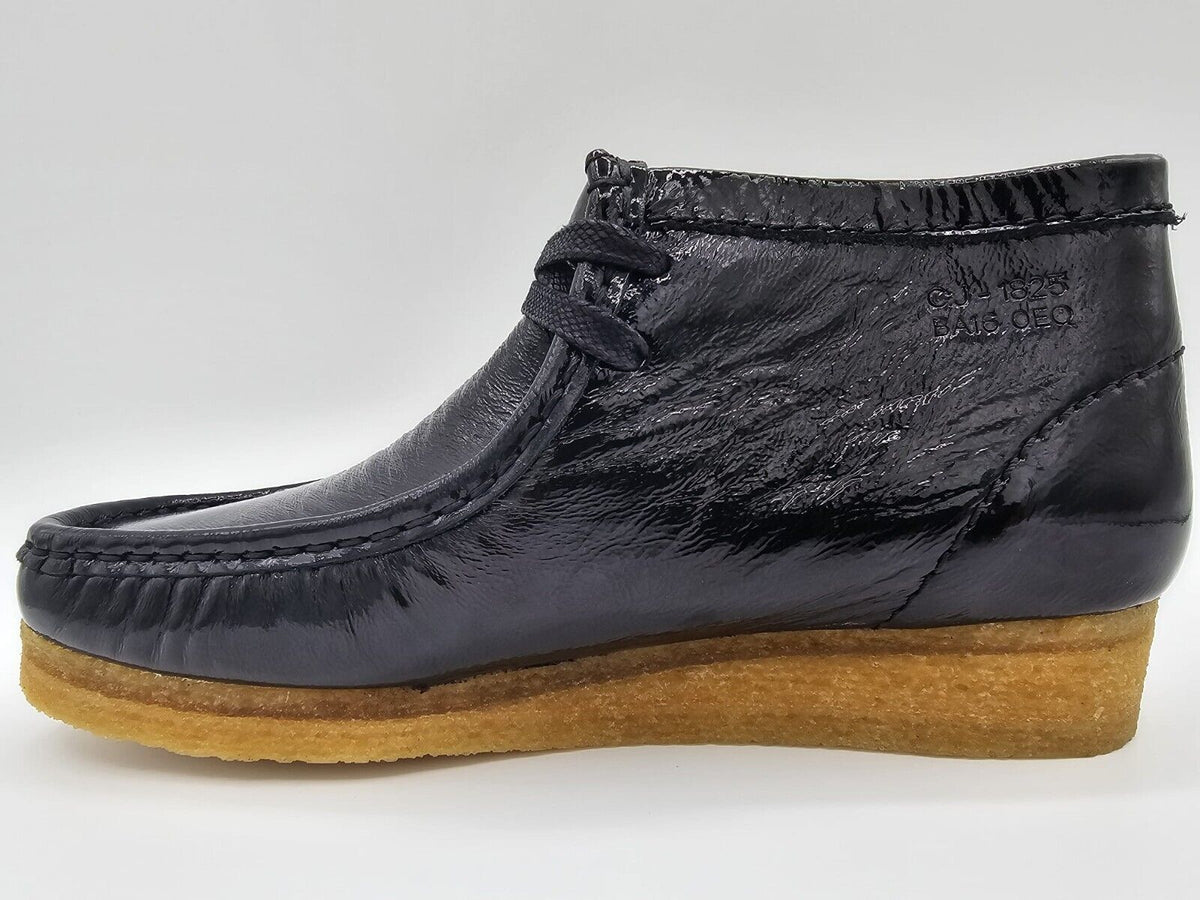 Clarks Originals Wallabee Boot Women's Black Patent Leather 26154804 — product view 5