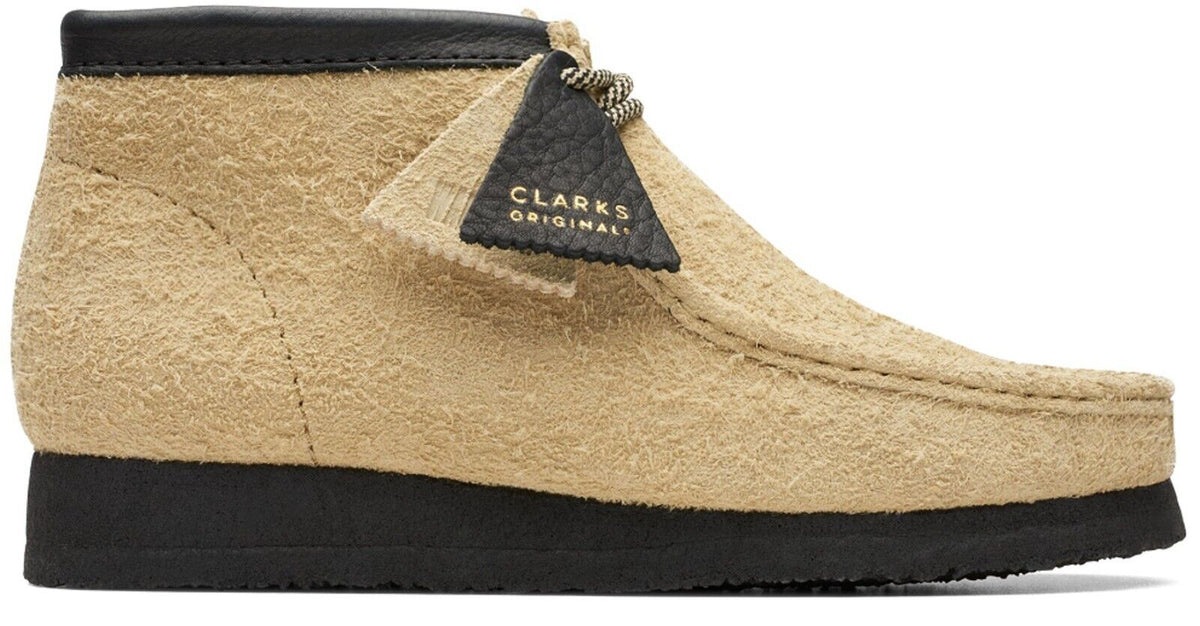 Clarks Originals Wallabee Boot Men's Maple Black Suede 26174051