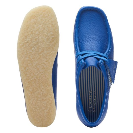 Clarks Originals Wallabee Women's Bright Blue Leather 26174009 — top view