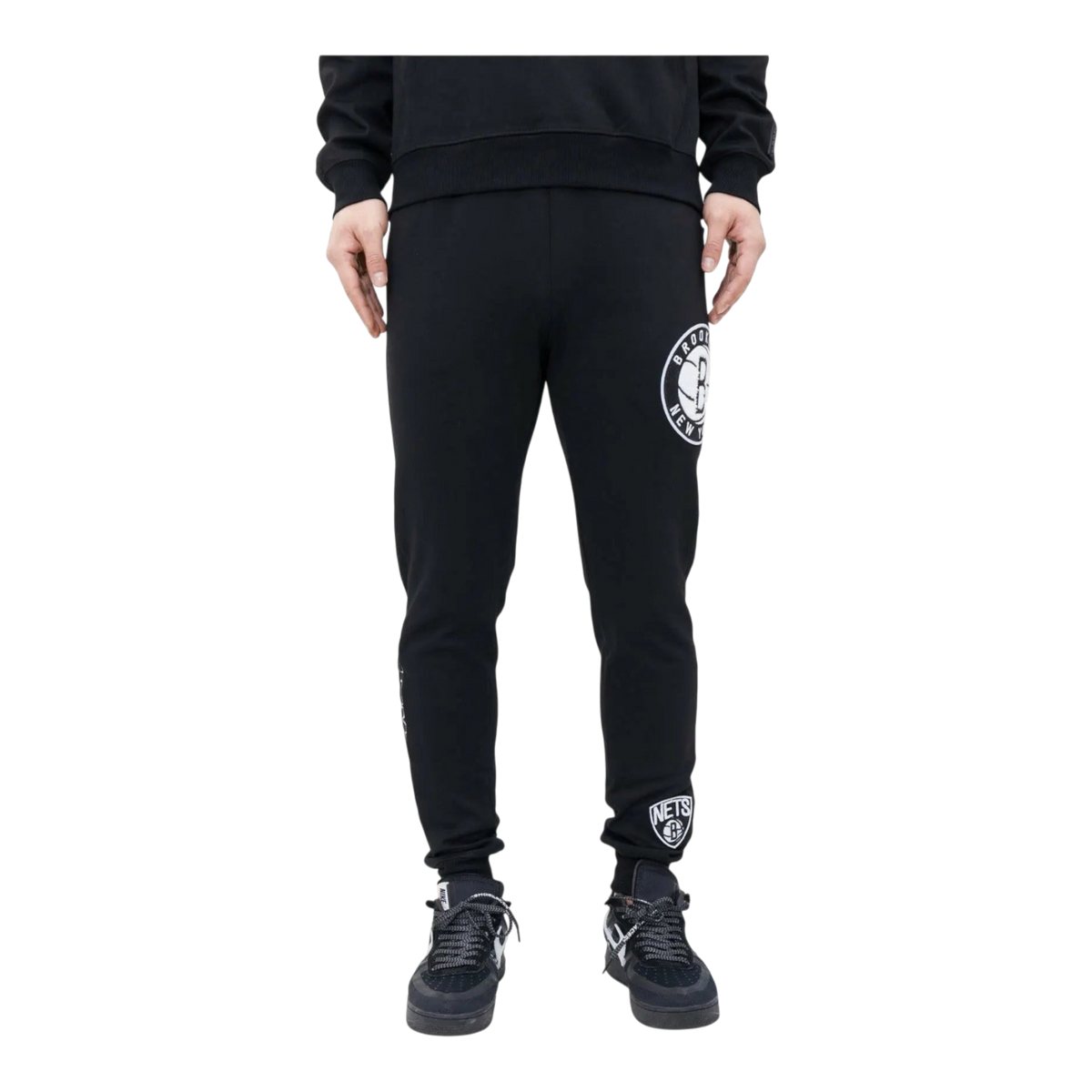 Pro Standard NBA Brooklyn Nets Logo Blended Men's Jogger Pants — Black – product view 1