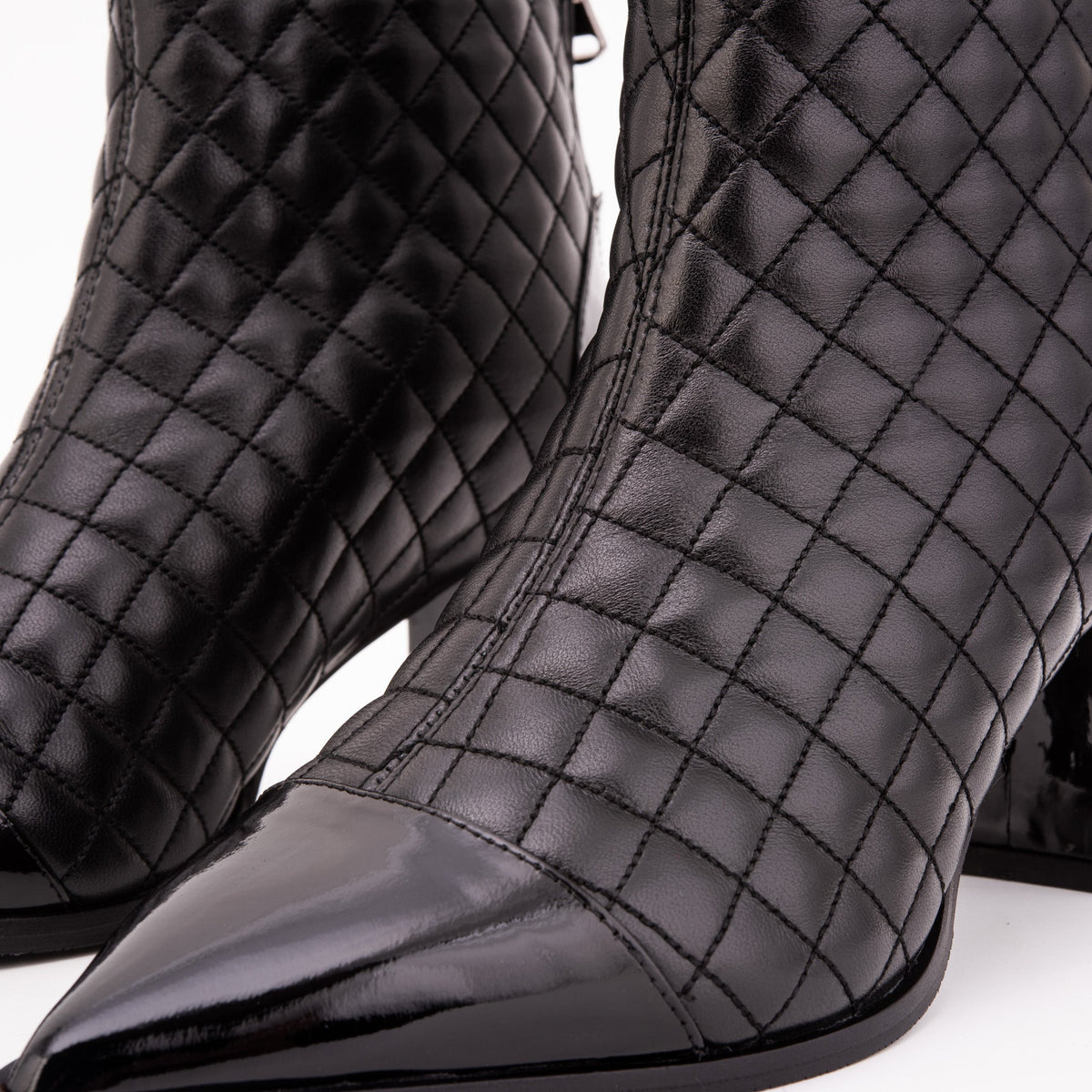 Vinci Leather The Celeste Black Tip Quilted Leather Women’s Boot – product view 3