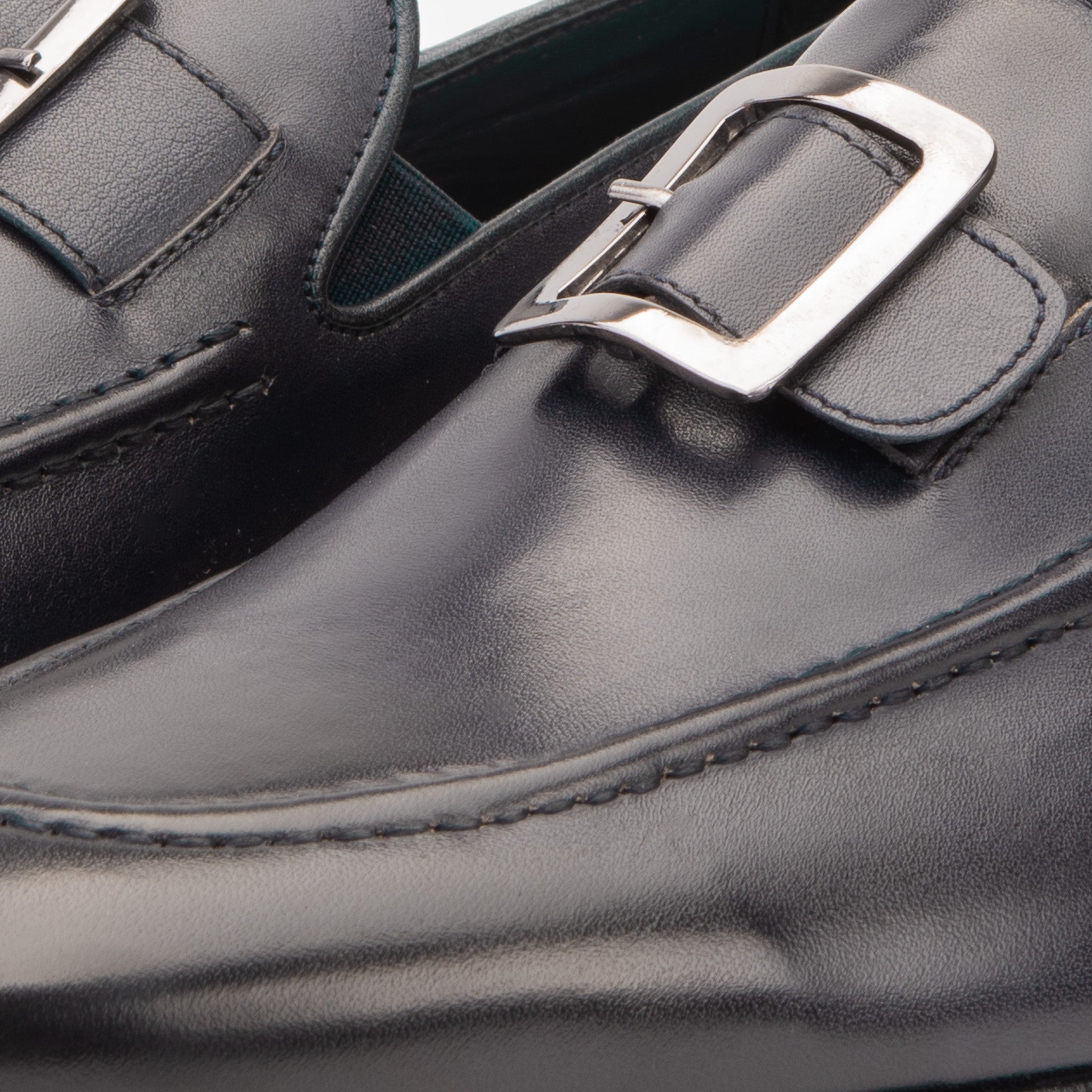 The Astoria Navy Buffalo Leather Menβs Loafer