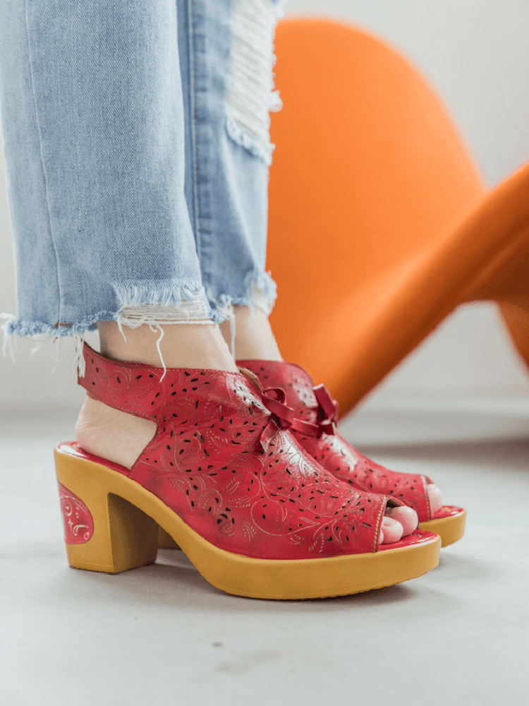 Vintage Handmade Fish Mouth Hollow Sandals – product view 12