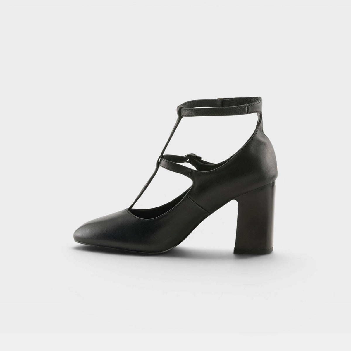 Azura Aguilera Dress Shoes — product view 4
