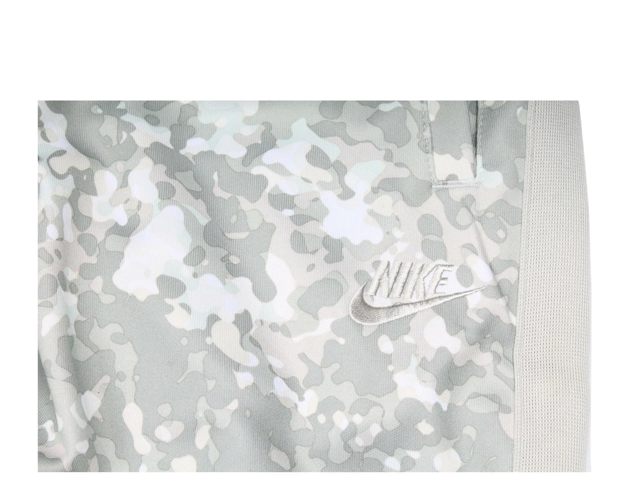 Nike Sportswear Camo Tribute Men Pants Light Bone/Spruce Fog
