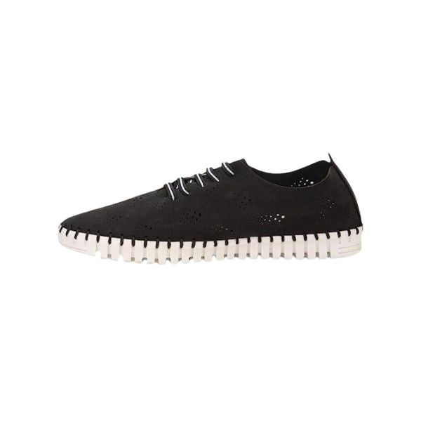 Eric Michael Annie Women’s Slip-On Leather Sneaker
