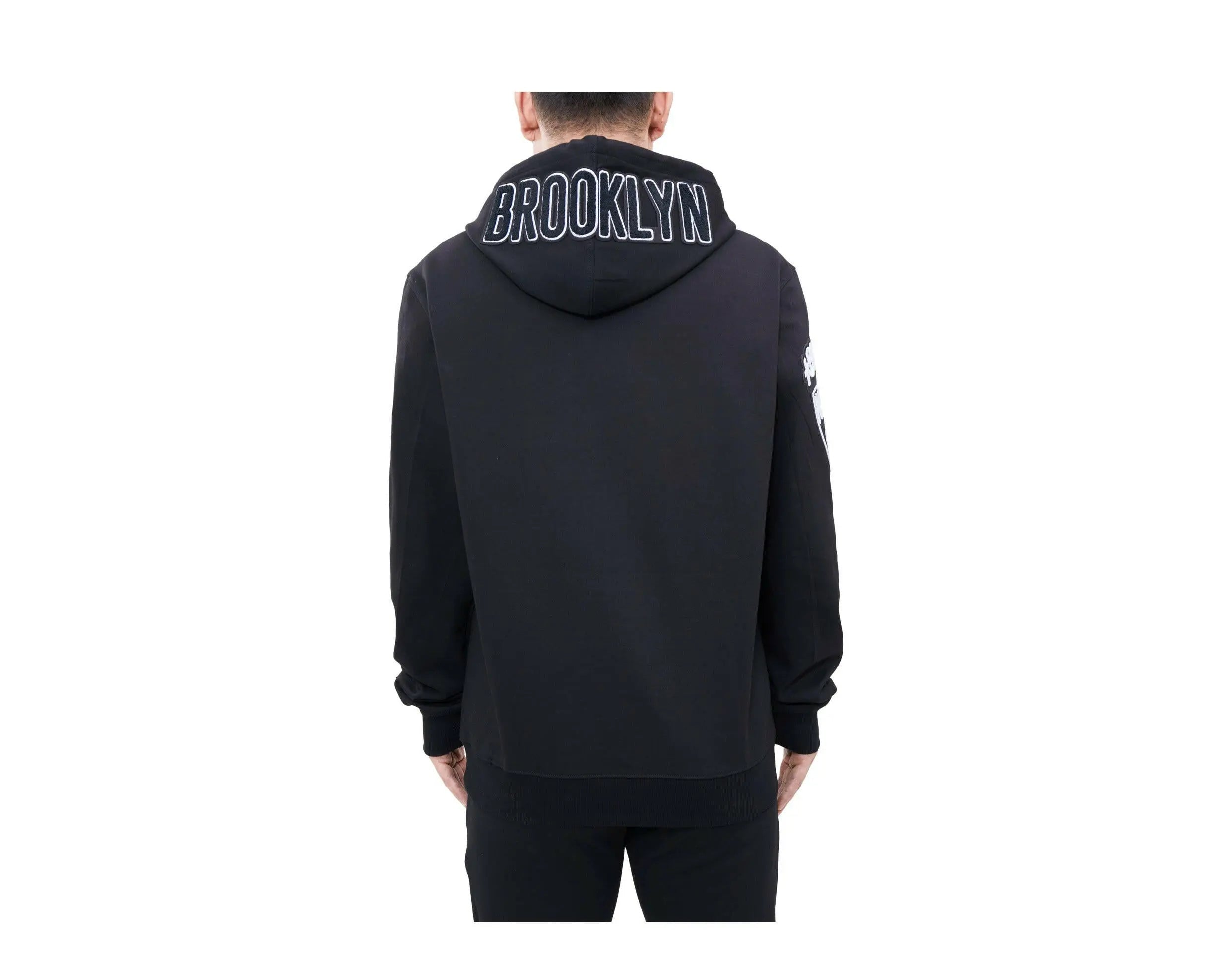 Pro Standard NBA Brooklyn Nets Logo Blended Men's Hoodie — Black