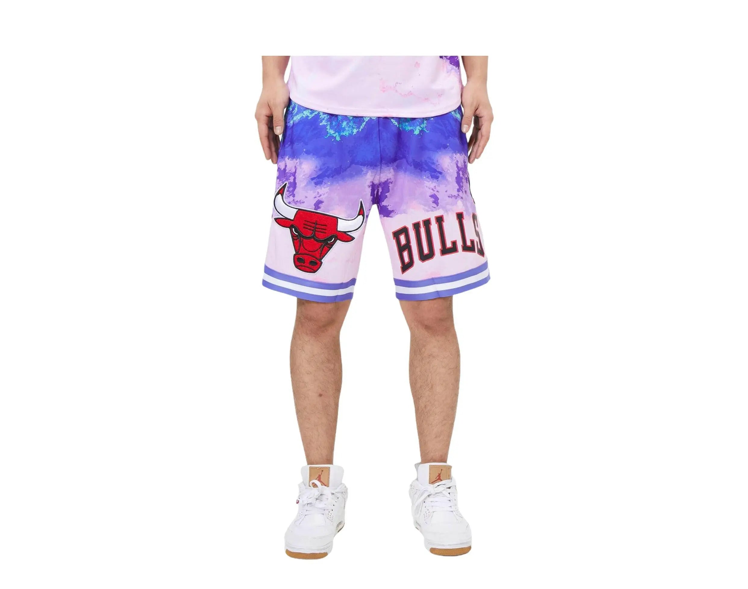 Pro Standard Chicago Bulls Pro Team Pink Dye Men's Shorts — Pink Dye