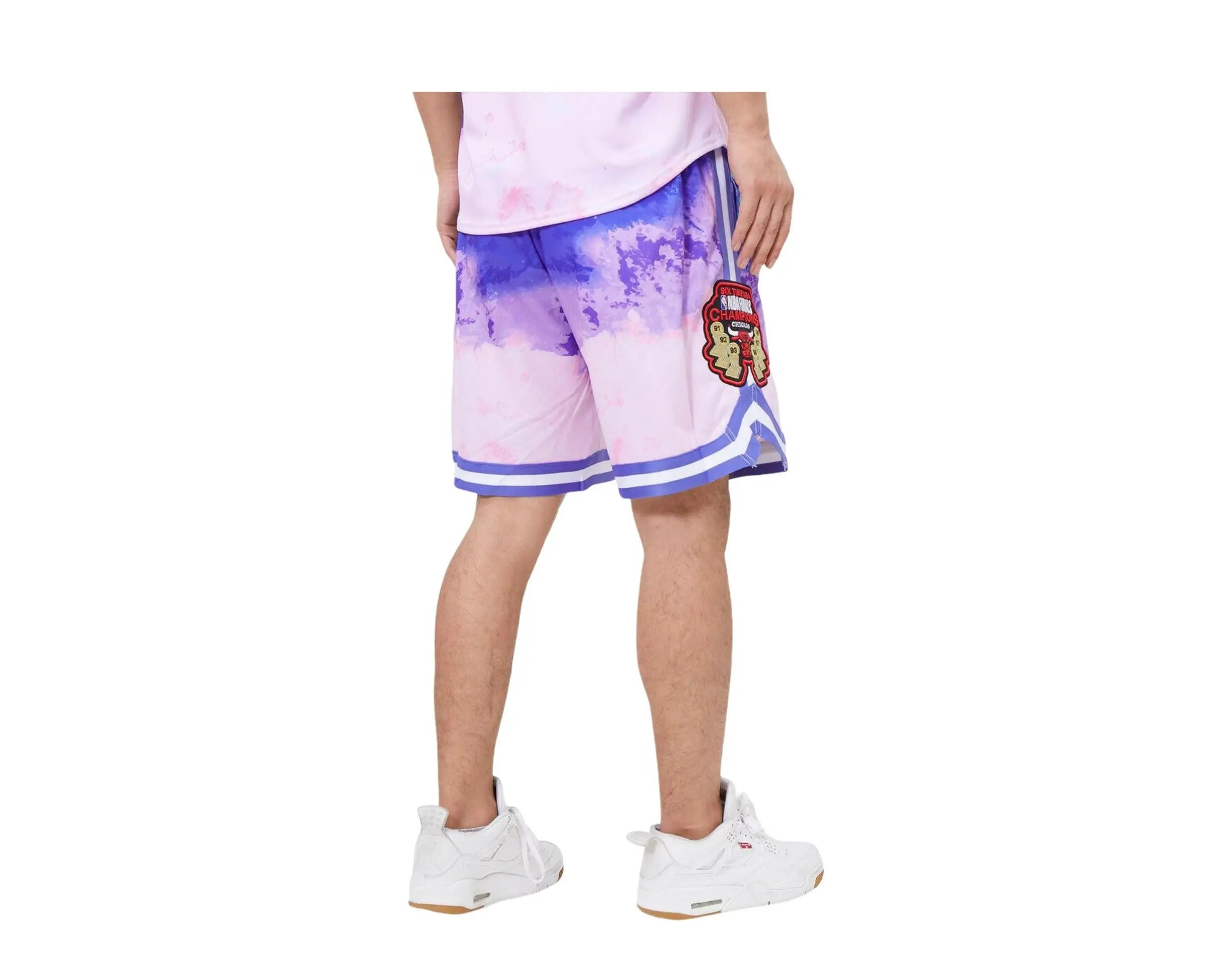 Pro Standard Chicago Bulls Pro Team Pink Dye Men's Shorts — Pink Dye