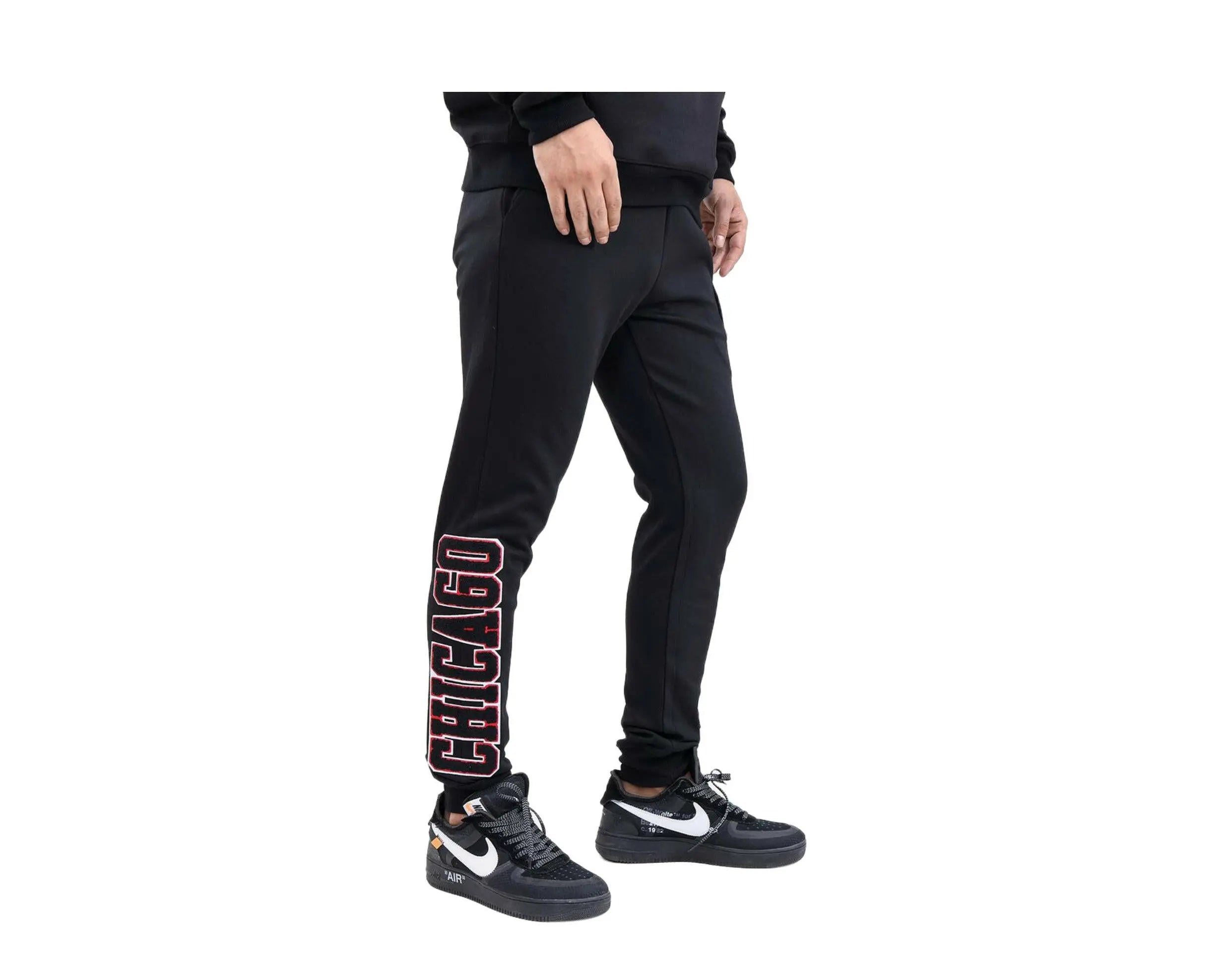 Pro Standard Chicago Bulls Logo Men's Jogger Pants — Black/Red