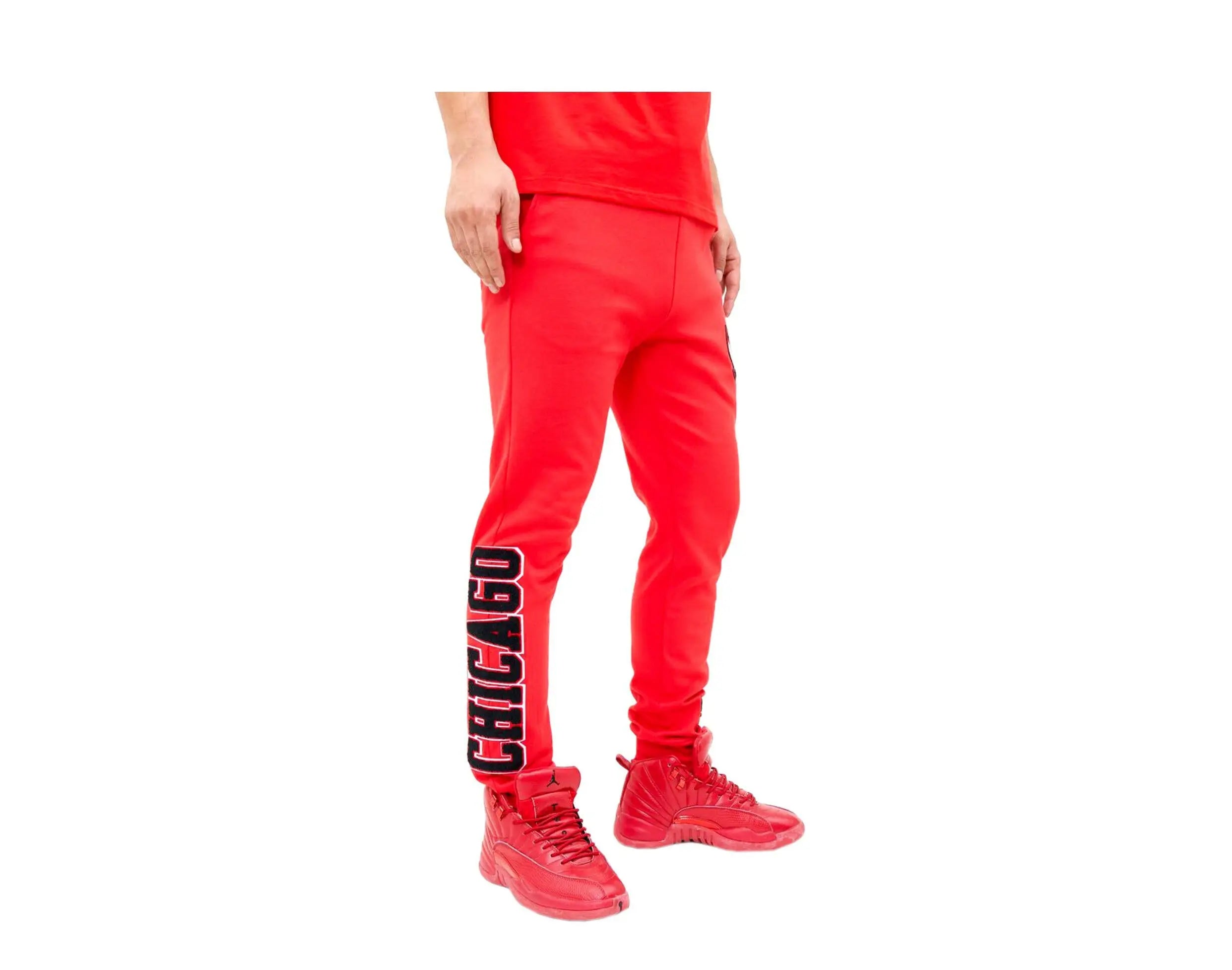 Pro Standard Chicago Bulls Classic Chenille Men's Jogger Pants — Red