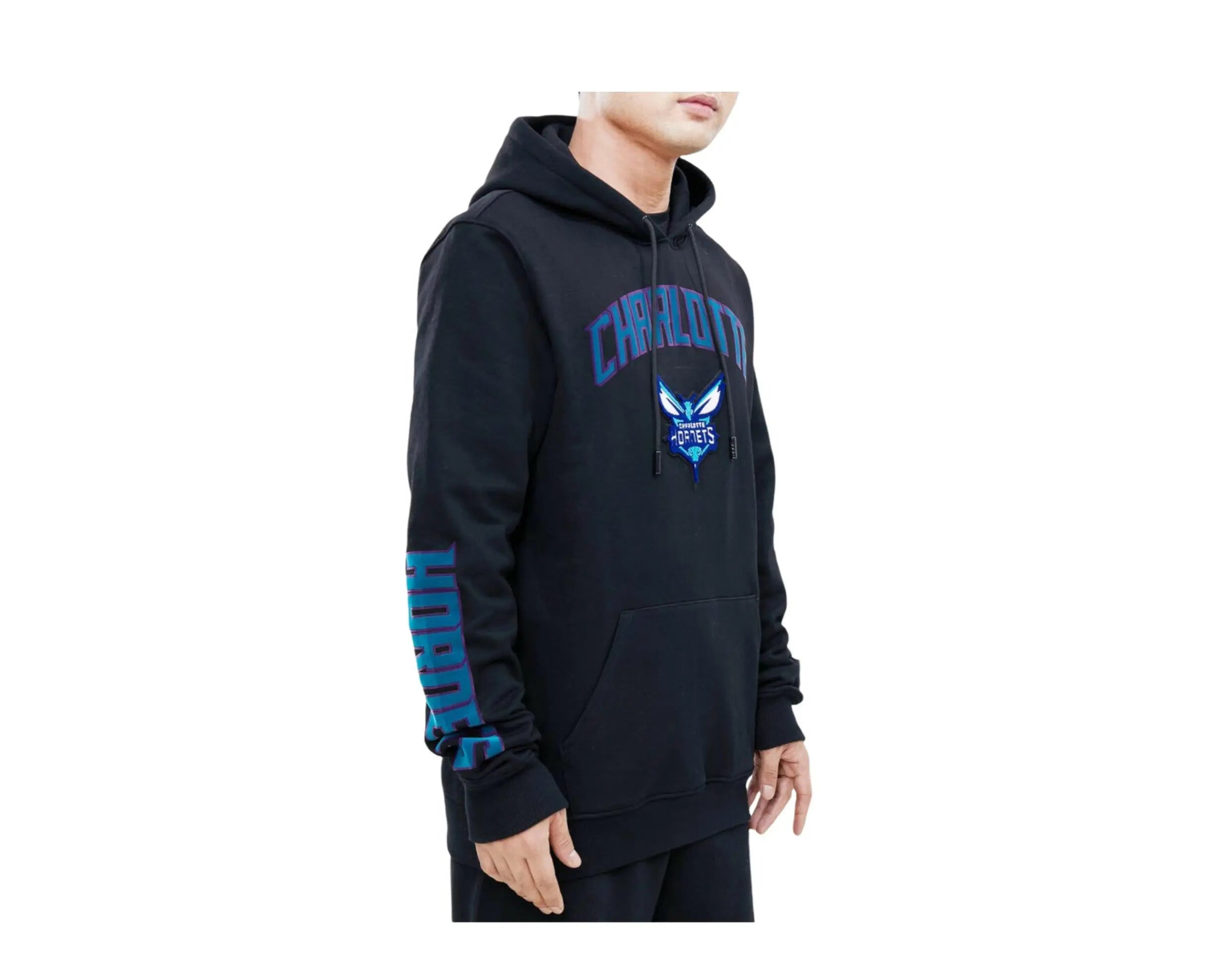 Pro Standard NBA Charlotte Hornets Stacked Logo Pullover Men's Hoodie — Black