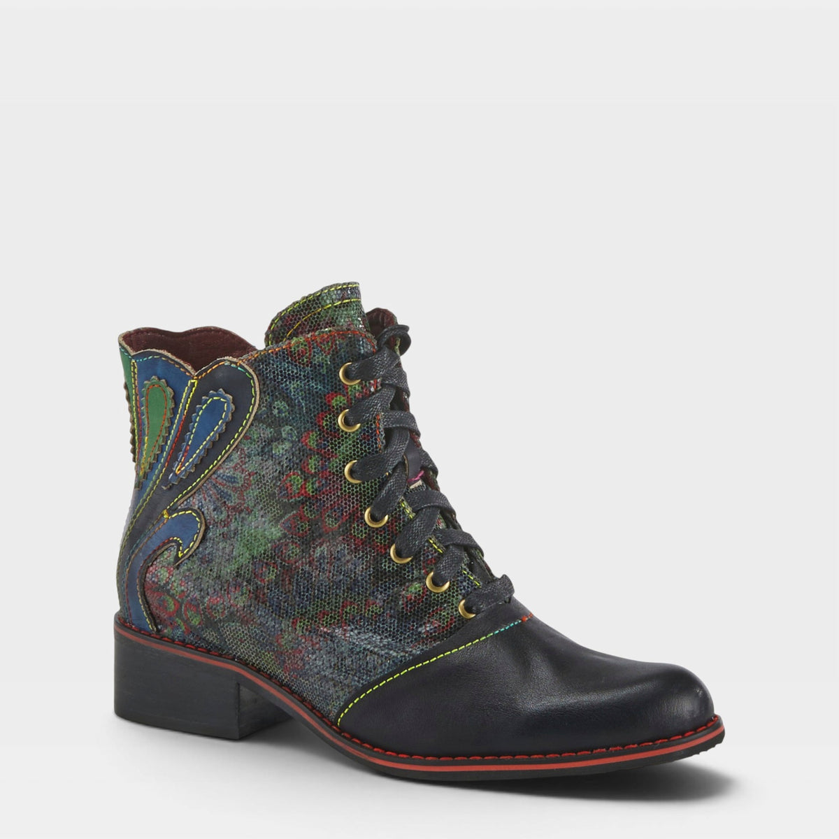 L'Artiste Benatar Women's Boots — product view 2