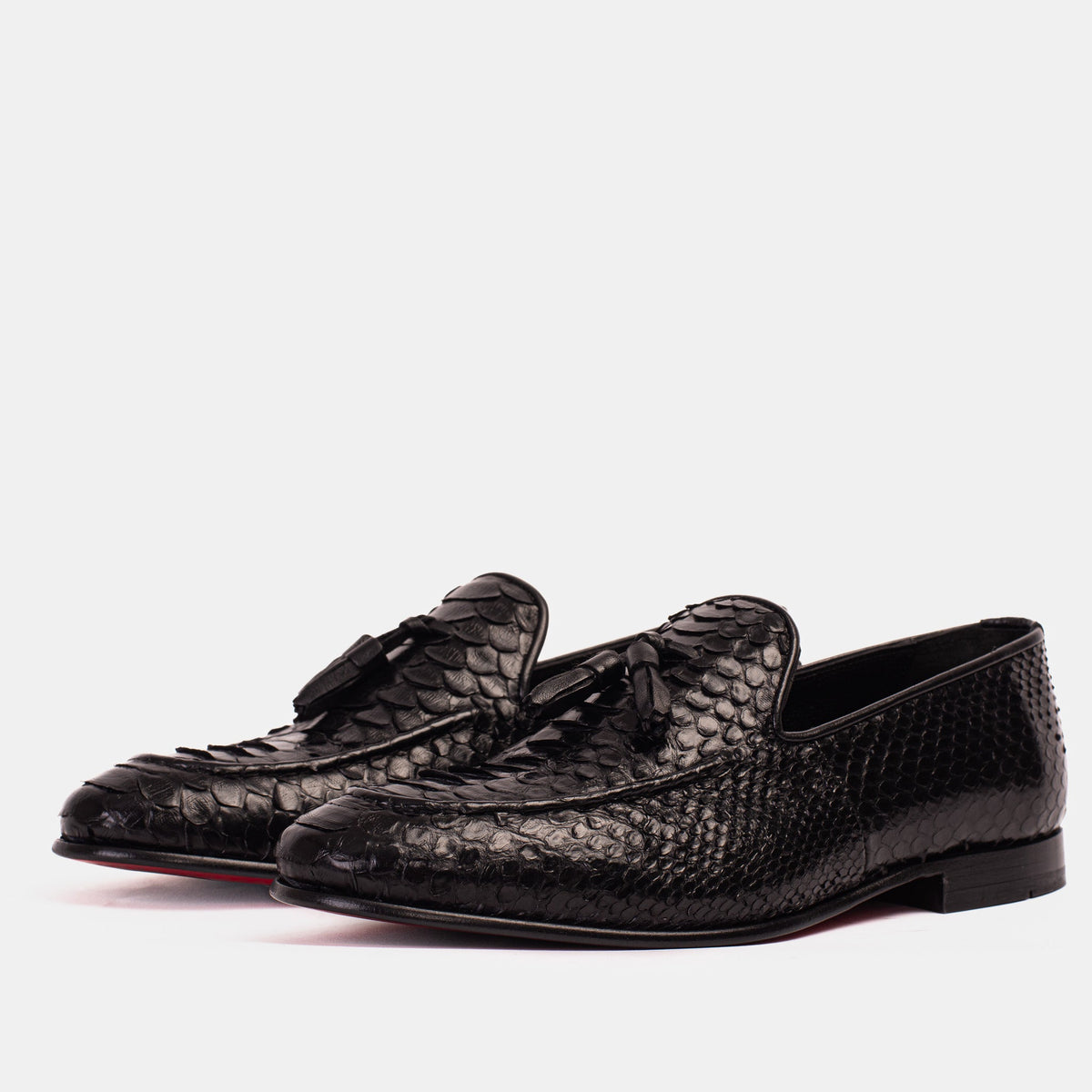 The Bethesda Black Pyhtn Skin Leather Tassel Loafer Men Shoe