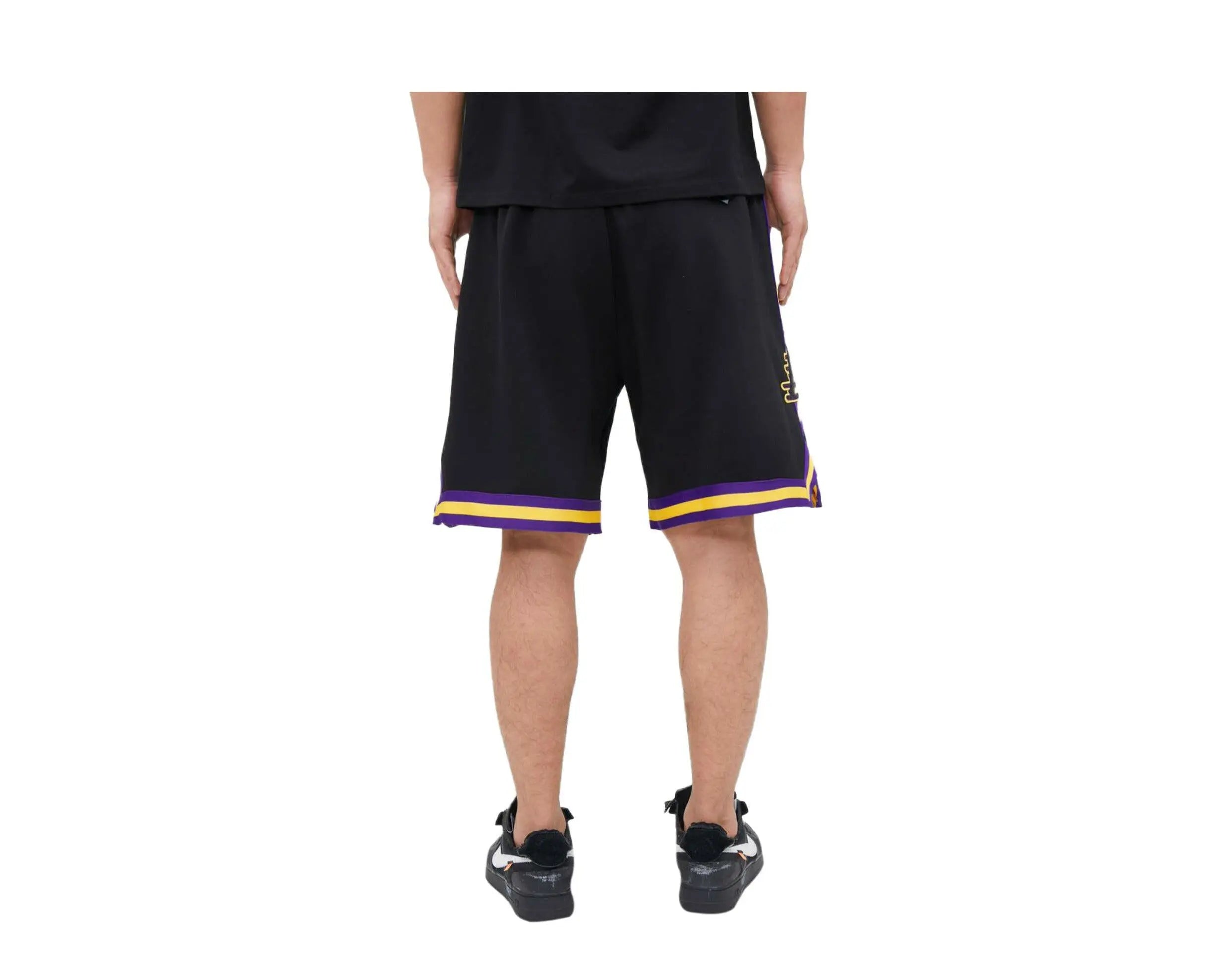 Pro Standard Los Angeles Lakers Classic Chenille Men's Shorts — Black