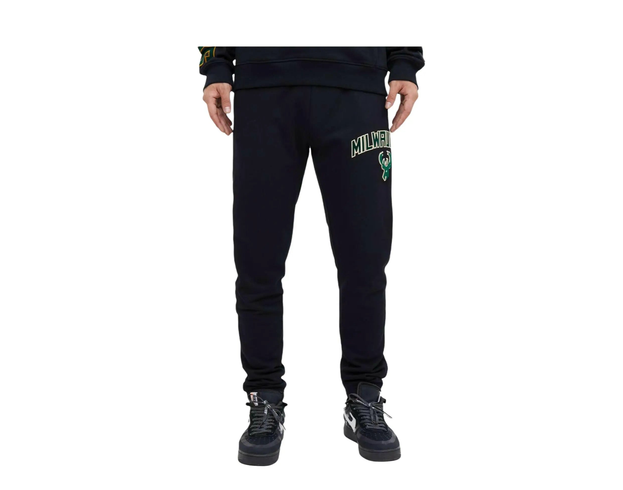 Pro Standard NBA Milwaukee Bucks Stacked Logo Men's Sweatpants — Black