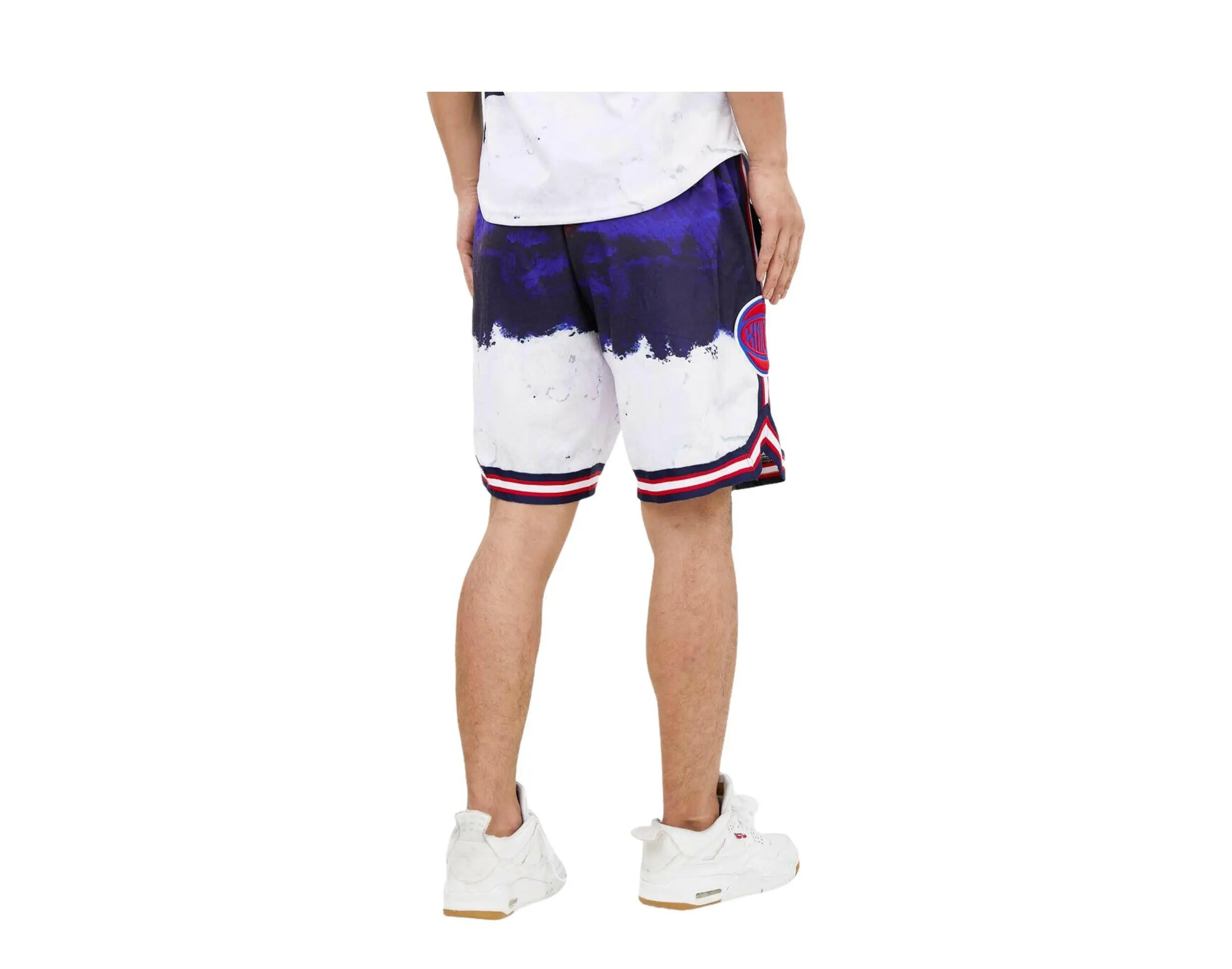Pro Standard New York Knicks Pro Team Men's Shorts — Red/White/Blue Dip Dye